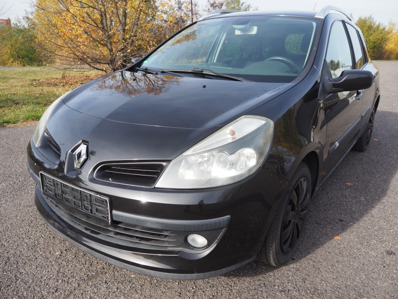 Renault Clio 1.2 aut. klima, park. senzory, 1 majitel, 85tis KM